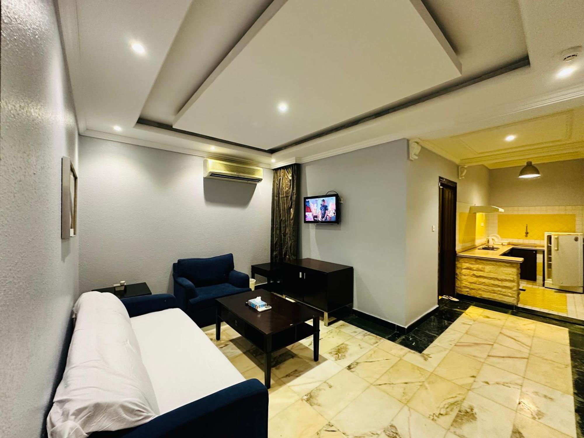 Delmon Hotel Suites ジェッダ エクステリア 写真